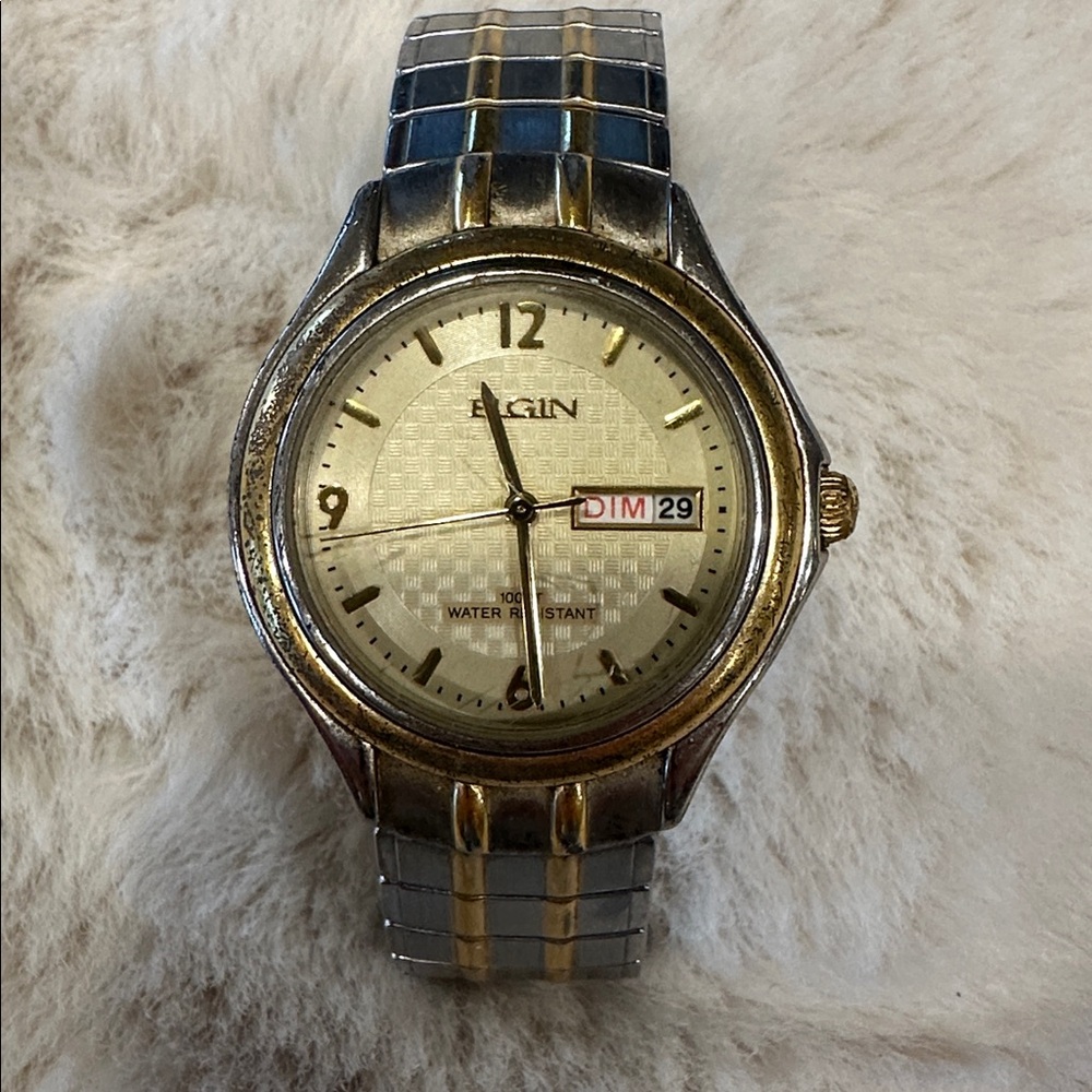 Men’s Elgin 11 two toned watch